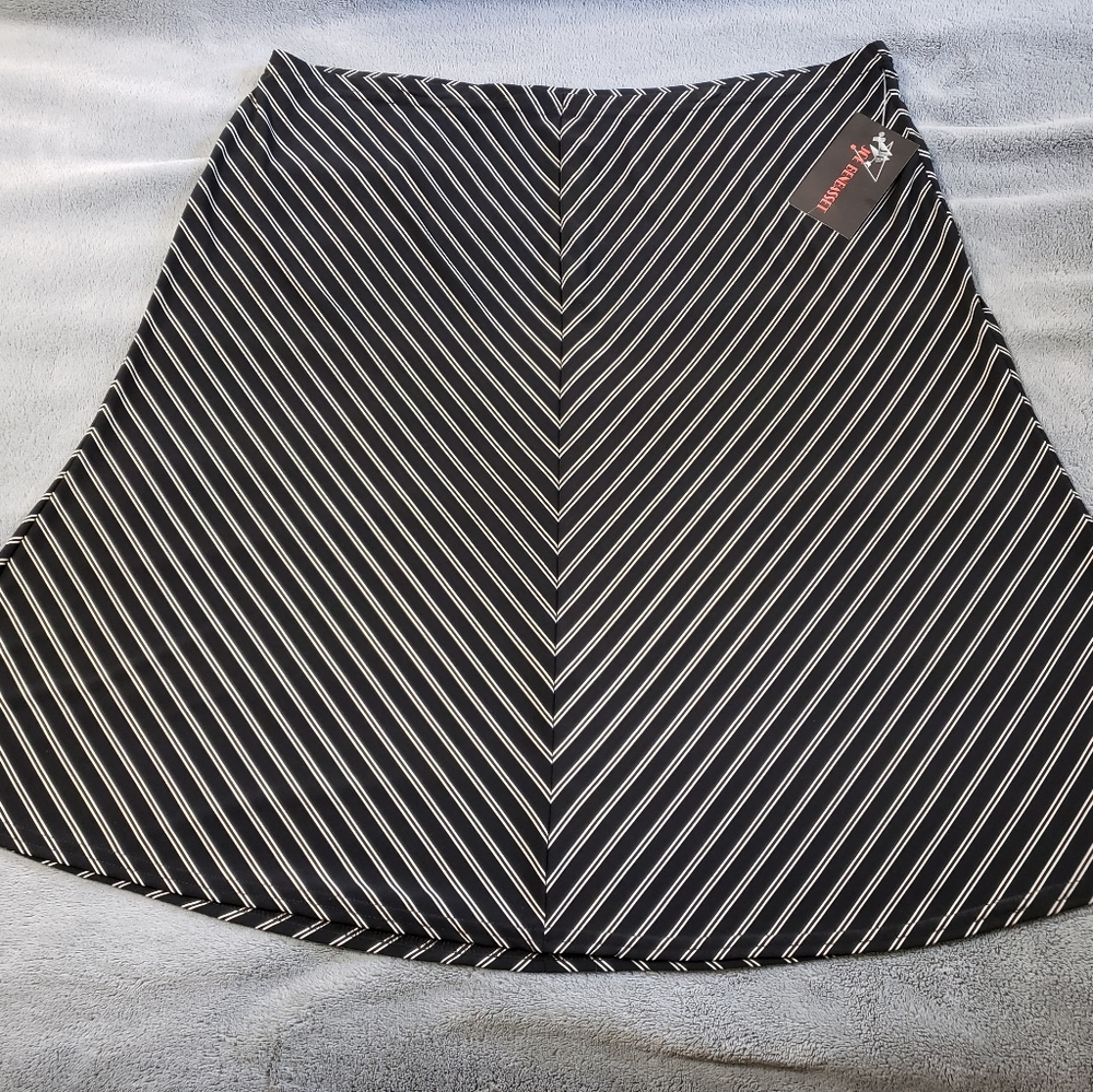 Black & White Striped Skirt